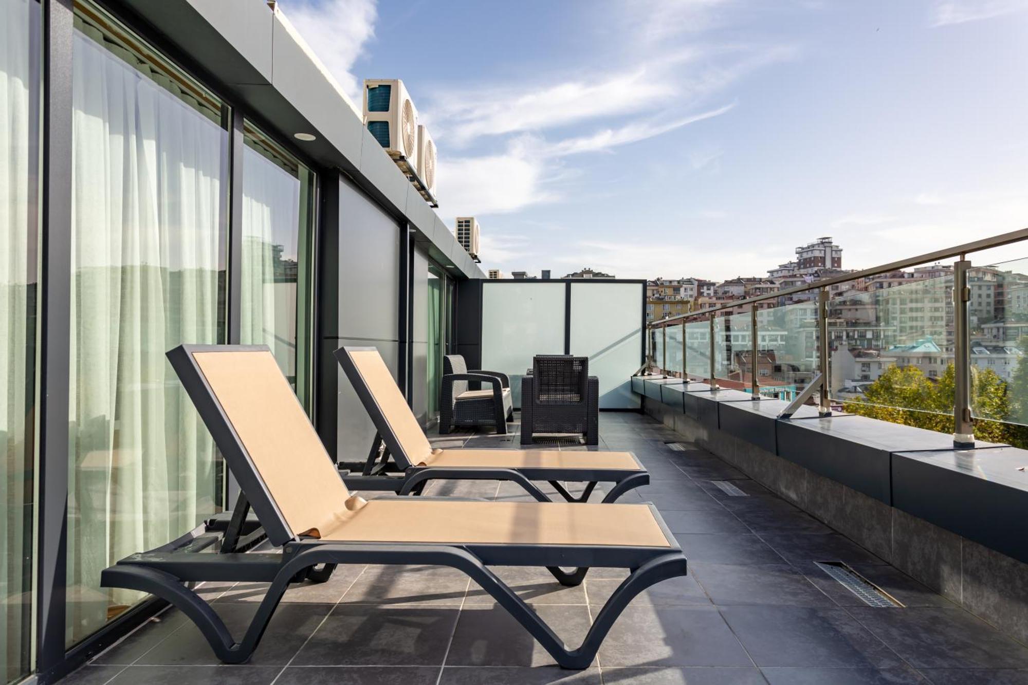 Atm Suit Otel Istanbul Exterior foto